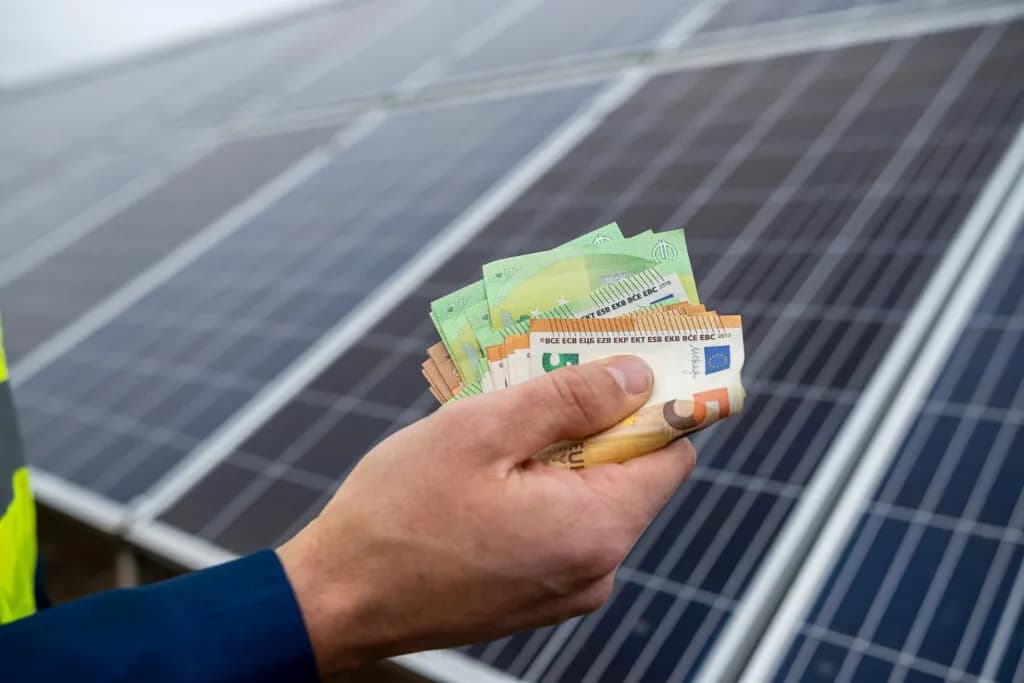Czy jest dofinansowanie do fotowoltaiki? Sprawdź dostępne opcje wsparcia